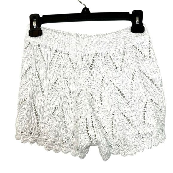 Charlotte Russe Pointelle Knit Elastic Waist Pull On Casual Shorts White Size XS - Picture 2 of 4